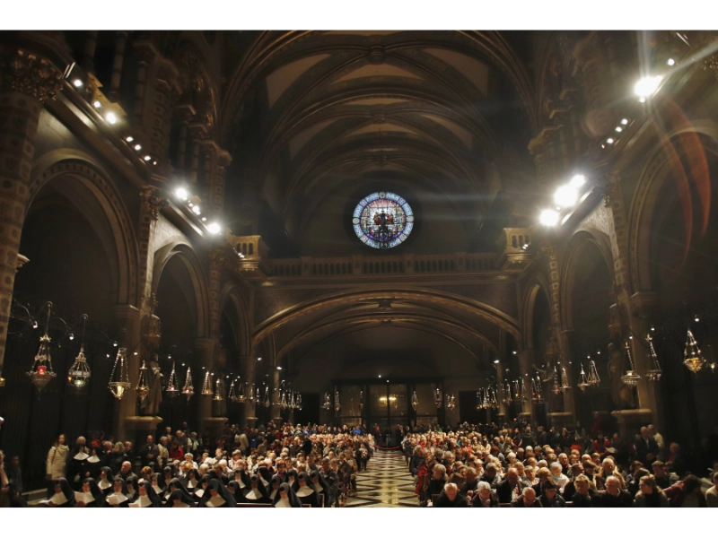 Sainte Thérèse de Jornet arrive au monastère de Montserrat