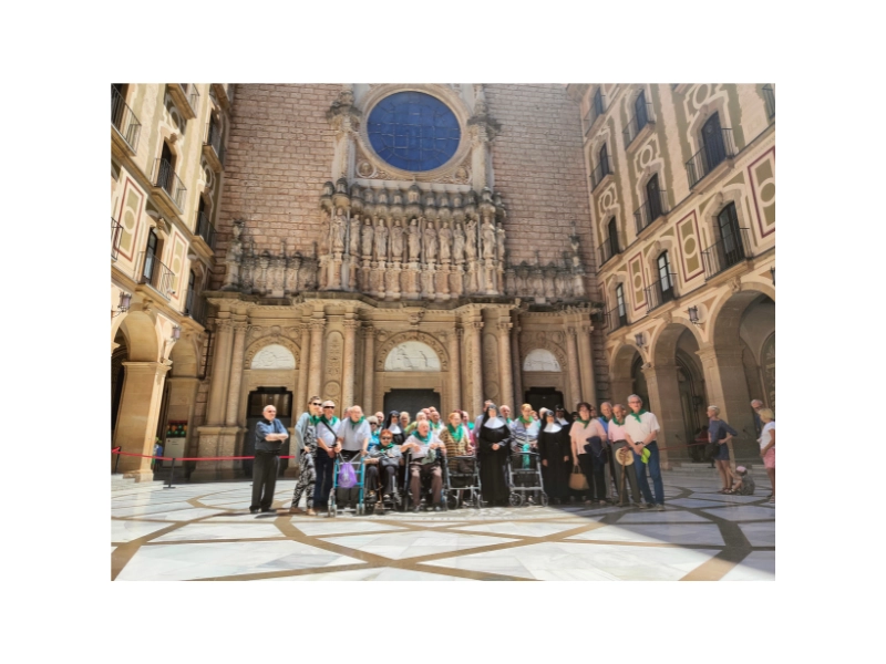 Sainte Thérèse de Jornet arrive au monastère de Montserrat