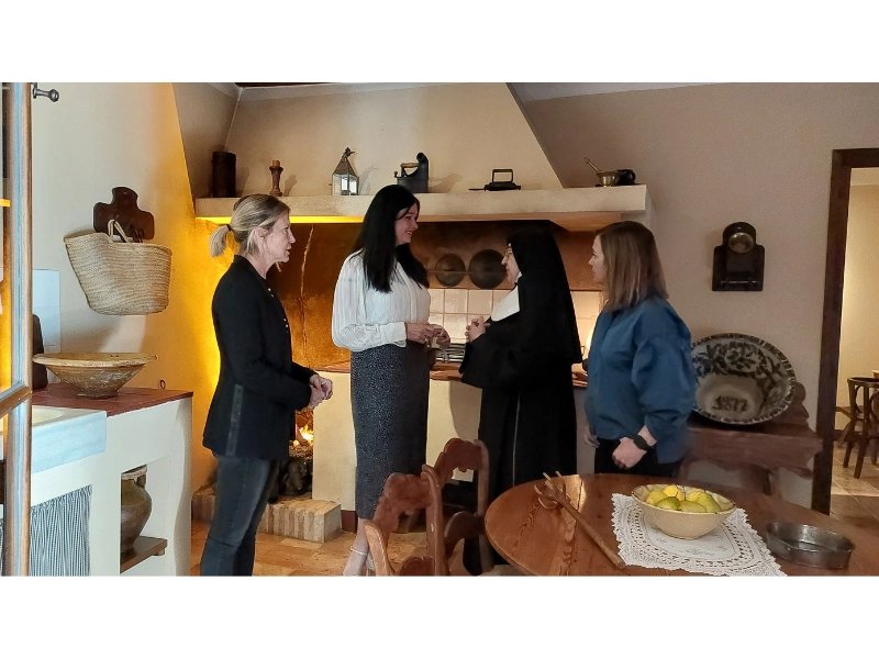 A prefeita de Huesca, Lorena Orduna, visita a Casa-Museu
