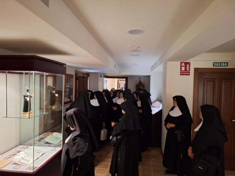 As Irmãzinhas da Bolívia, Cuba, El Salvador, Guatemala, México, Peru, Porto Rico e República Dominicana visitam a Casa Museu