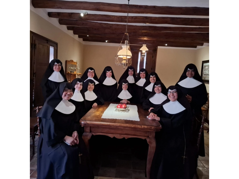 Visita de las Junioras tercera probación a la Casa de su Fundador