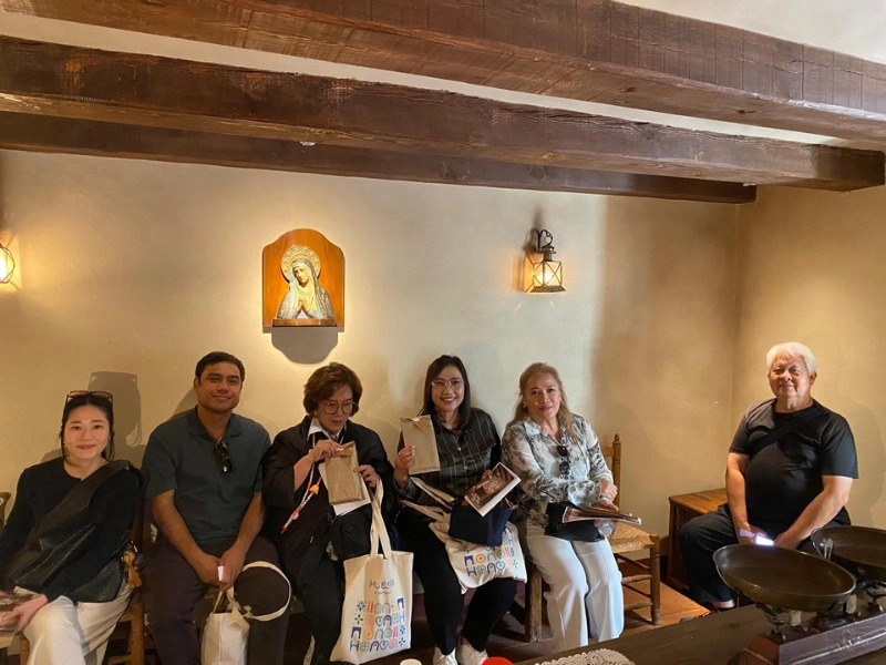 Turoperadores de turismo religioso de Filipinas e Indonesia nos visitan Turoperadores de turismo religioso de Filipinas e Indonesia nos visitan
